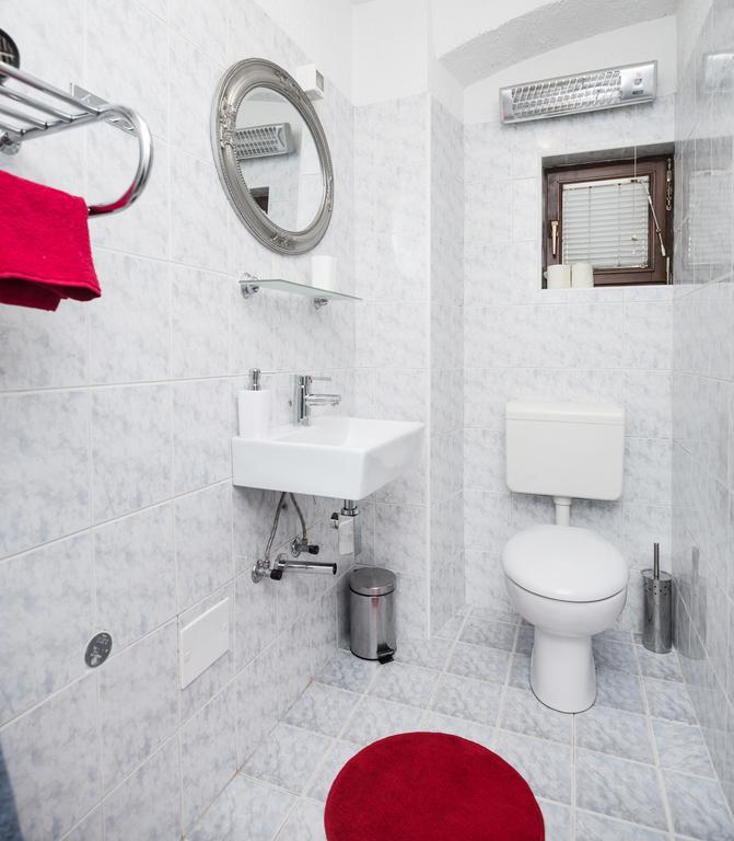 Apartments Vega Любляна Стая снимка