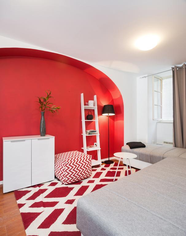 Apartments Vega Любляна Стая снимка