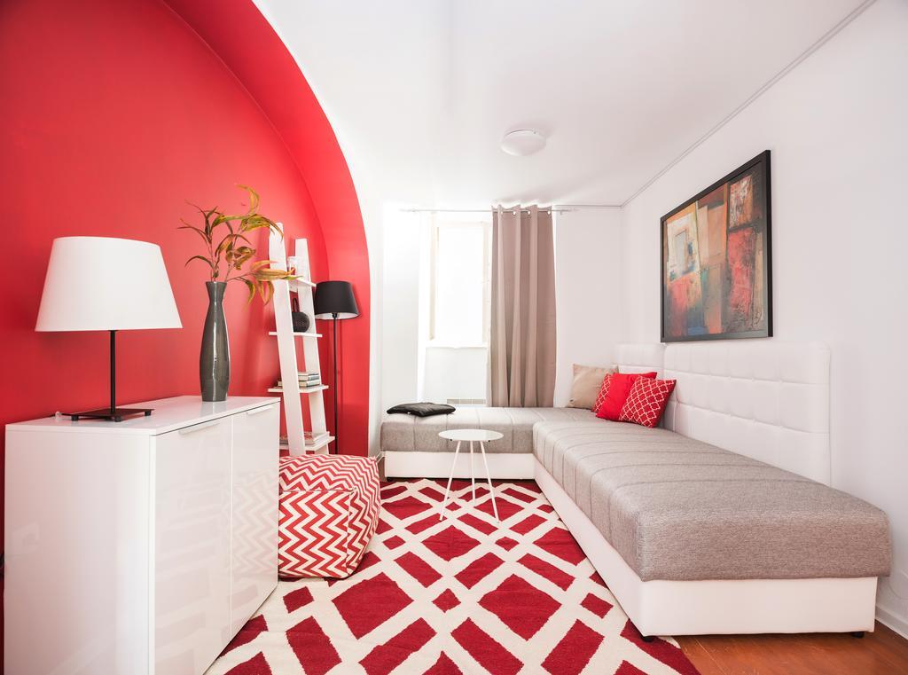 Apartments Vega Любляна Стая снимка